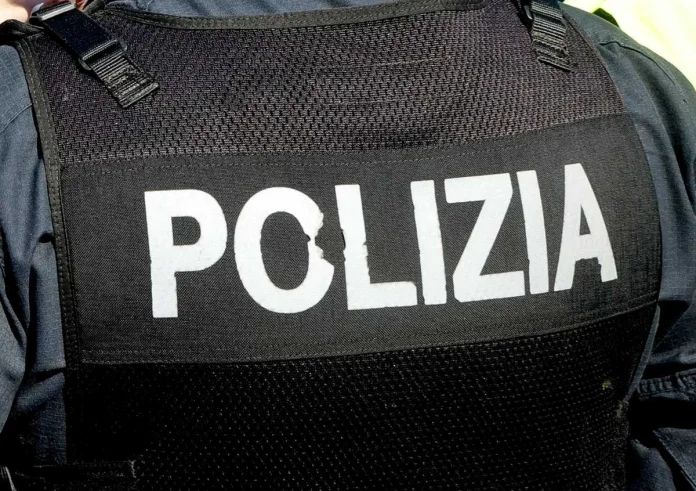 Σοκ στην Ιταλία: 13χρονος μαθητής μαχαίρωσε καθηγήτρια μπροστά στην είσοδο του σχολείου