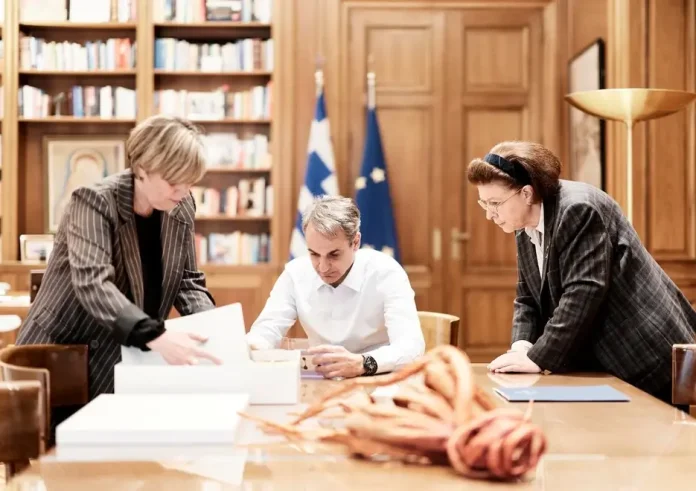 Μητσοτάκης για τις φωτογραφίες των 200 της Καισαριανής: Μνημεία της νεότερης ελληνικής ιστορίας