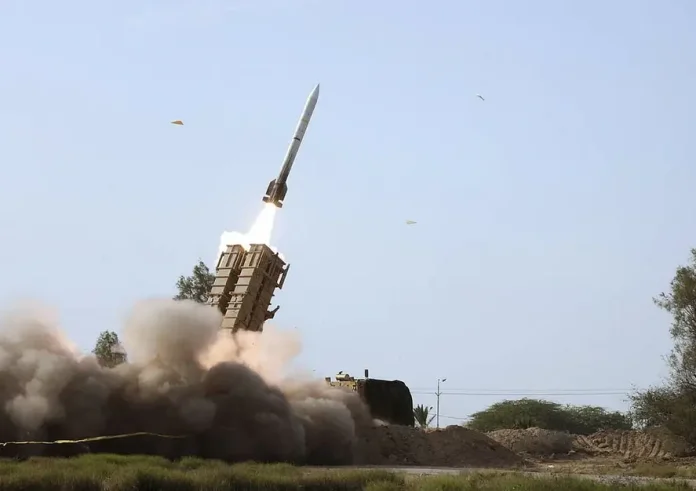 Συναγερμός στην Κύπρο: Ιρανικοί πύραυλοι κατευθύνονται προς το νησί – Στα άκρα η κλιμάκωση