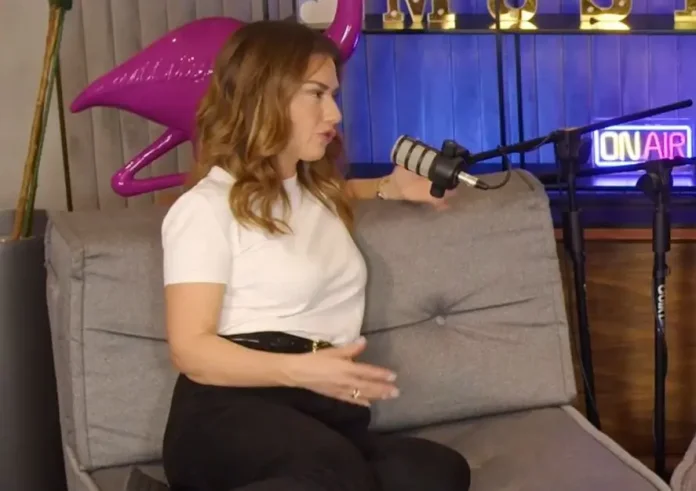 Βάσω Λασκαράκη: «Δύο μισθοί θεάτρου σε μία νύχτα από τα φιλοδωρήματα»