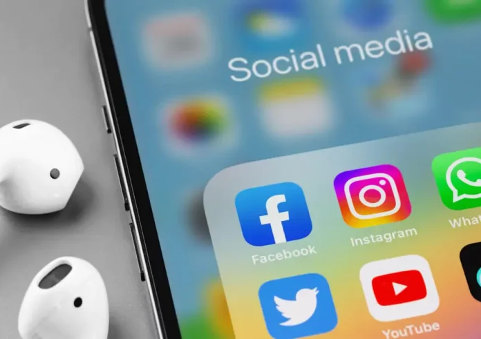 Facebook, Instagram, TikTok και WhatsApp σε μίνι μπλακάουτ