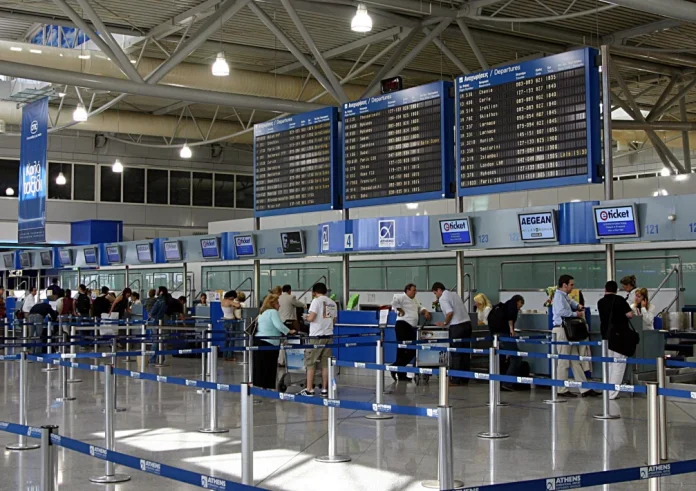 Παγκόσμιο χάος στις αερομεταφορές λόγω της κρίσης στη Μέση Ανατολή. Πώς επηρεάζεται η Ελλάδα