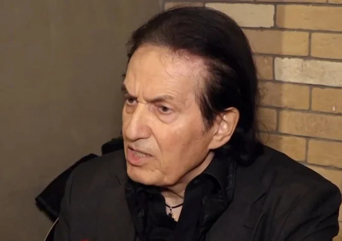 Ανατροπή: Ο Πασχάλης για την εξωσυζυγική σχέση – «Περιμένουμε μεγάλες εκπλήξεις σε λίγο καιρό»