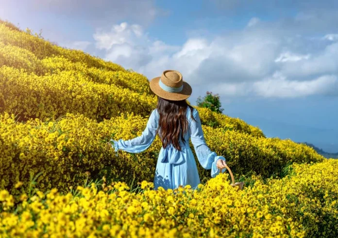 Spring Cleaning του μυαλού: 5 τοξικές συνήθειες που πρέπει να αφήσετε πίσω σας αυτόν τον Μάρτιο