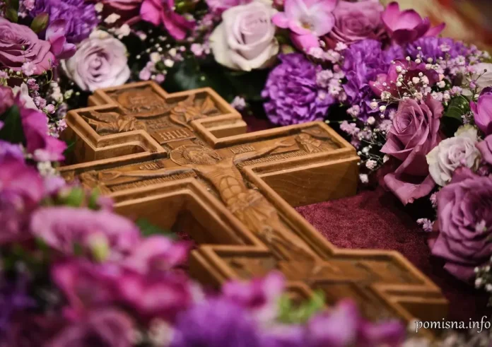 Κυριακή της Σταυροπροσκυνήσεως: Λαογραφία και πνευματική σημασία στη μέση της Σαρακοστής