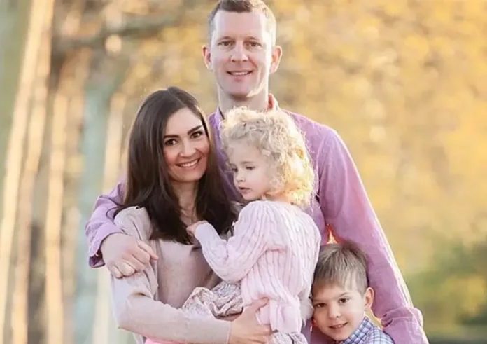 Τραγωδία που σοκάρει: Μητέρα αφαίρεσε τη ζωή των παιδιών της και αυτοκτόνησε ενώ ο σύζυγος έλειπε σε ταξίδι