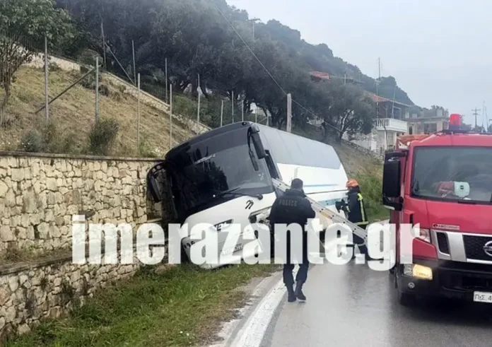 Τραγωδία στη Ζάκυνθο: Νεκρός 53χρονος μετά από τροχαίο με σχολικό λεωφορείο