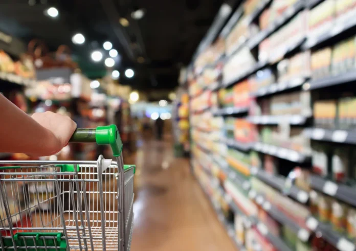 Σούπερ Μάρκετ: Ποια νοικοκυριά δικαιούνται τα νέα vouchers – Πώς θα μοιραστούν τα 400 εκατ. ευρώ