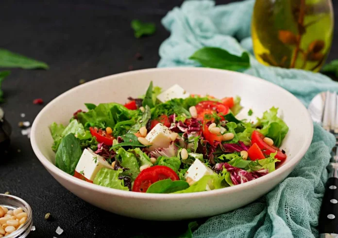 Zero-Waste Recipes: Γιατί οι συνταγές χωρίς απορρίμματα είναι το νέο viral του TikTok και πώς θα ξεκινήσετε