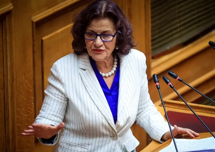 Θλίψη για τον θάνατο του γιου της Θεανώς Φωτίου: Ξαφνική απώλεια σε ηλικία 49 ετών