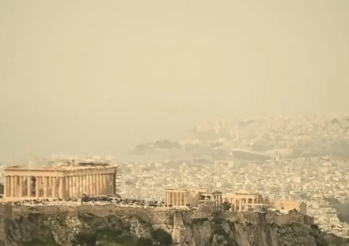 Καιρός: Επιστρέφει η αφρικανική σκόνη – Πού θα χτυπήσουν λασποβροχές την Τετάρτη