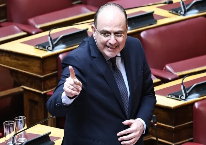 Παραίτηση Υφυπουργού Αγροτικής Ανάπτυξης: Το παρασκήνιο και οι σημαντικοί παράγοντες