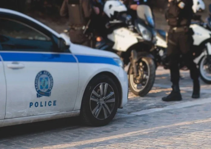Σκηνές τρόμου στο Περιστέρι: Άνοιξε πυρ σε γήπεδο την ώρα που έπαιζαν παιδιά