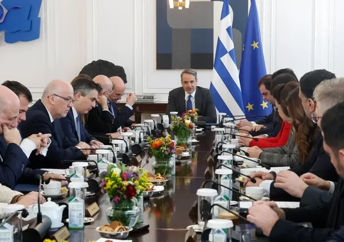 Παραιτήθηκαν τα τρία κυβερνητικά στελέχη Κεφαλογιάννης, Τσιάρας και Βαρτζόπουλος