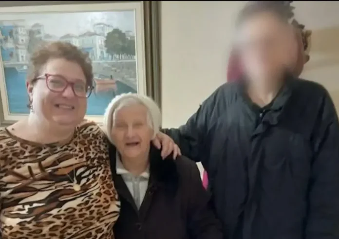 Θρίλερ στο Ζωγράφου: Η δυσοσμία ήταν αφόρητη και τα πτώματα εκεί μήνες