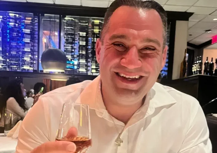 Θρήνος για τον ομογενή αστυνομικό στο Σικάγο: Είχαν αφήσει 7 φορές ελεύθερο τον δολοφόνο του Γιάννη