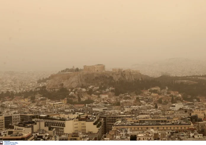 Σκόνη, συννεφιά και λασποβροχές σήμερα. Ανοιξιάτικο στο Σαββατοκύριακο με 30αρια