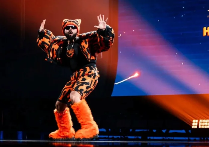 Eurovision 2026: Ο Akylas φέρνει άρωμα Ελλάδας στη Βιέννη με video game αισθητική - Δείτε το βίντεο από την πρόβα