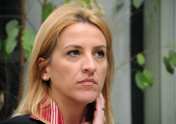 Ρένα Δούρου: «Δεν έγινα μάνα» – Η συγκινητική ανάρτηση για τη Γιορτή της Μητέρας