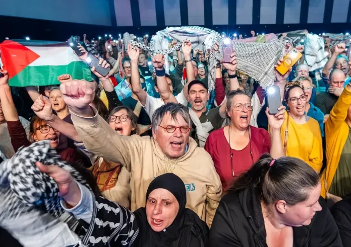 Eurovision 2026: Γιουχαΐσματα και συνθήματα κατά του Ισραήλ στον ημιτελικό της Βιέννης