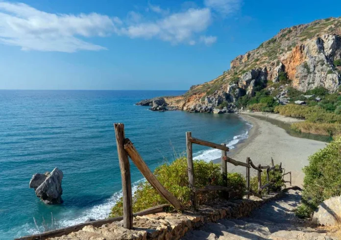 'Φονικός' καύσωνας με ιστορικά ρεκόρ στη Δυτική Ευρώπη – Ήπιο καλοκαιρινό τριήμερο στην Ελλάδα