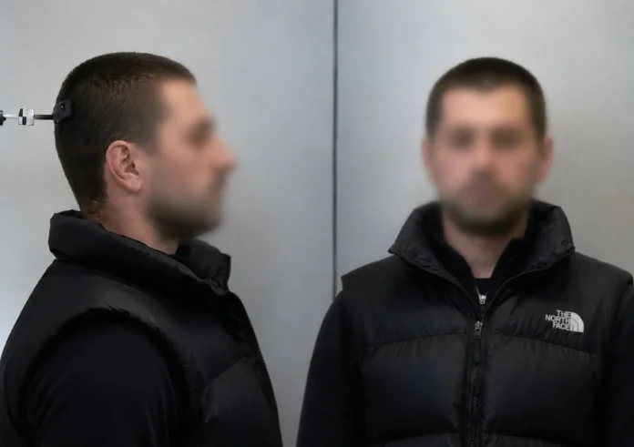 Βίντεο-ντοκουμέντο από το Μικρολίμανο: Η στιγμή που καταφθάνουν περιπολικά και ΕΚΑΒ για τον βαρύ ποινικό 'Τίτι'
