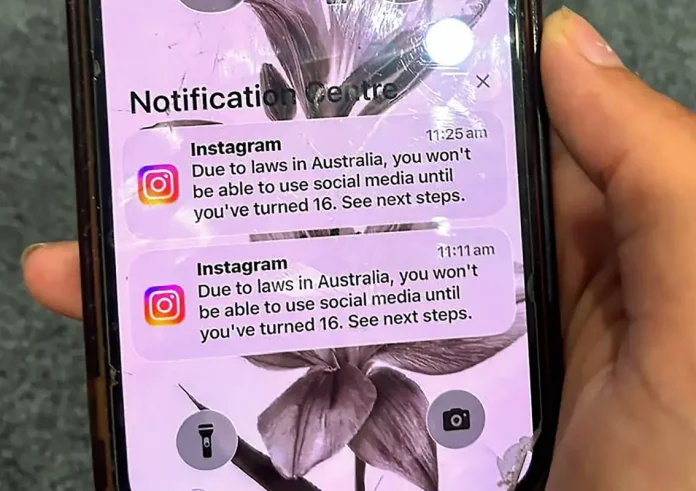 «Τα παιδιά γελούν με την απαγόρευση των social media» γιατί τα παιδιά ξέρουν