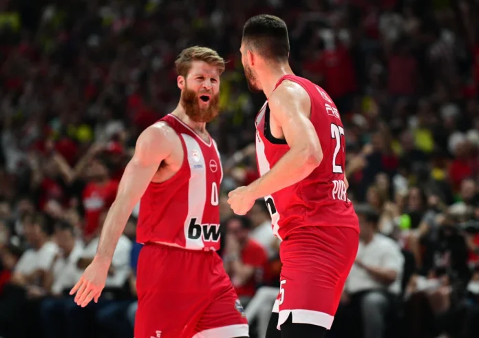 Ο Ολυμπιακός κατέκτησε τον τέταρτο τίτλο EuroLeague: Νίκησε τη Ρεάλ στον τελικό του Final Four