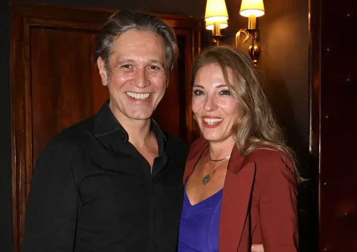 Αθηνά Μαξίμου: Μας έκλεισαν τους λογαριασμούς μας – Η οικονομική κρίση με τον Αιμίλιο Χειλάκη