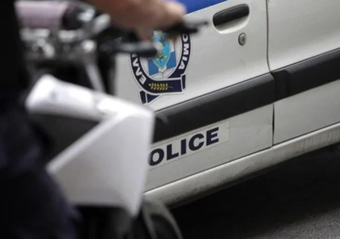 Χίος: Τραγωδία με 31χρονο νεκρό από μαχαιριές του θείου του