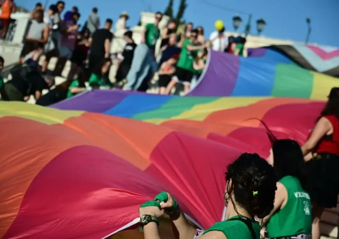 Athens Pride 2026: Κορυφώνεται σήμερα (13/06) η μεγάλη γιορτή διεκδίκησης και ορατότητας στο Σύνταγμα