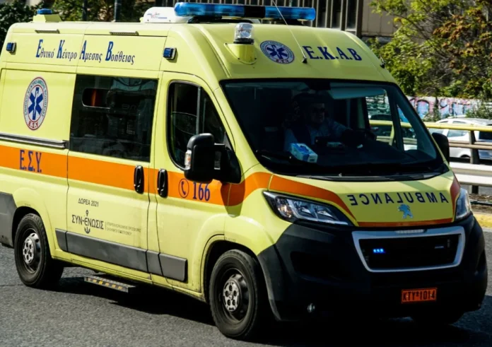Σοκ στα Καμένα Βούρλα: Νεκρός άνδρας βρέθηκε σε παγκάκι