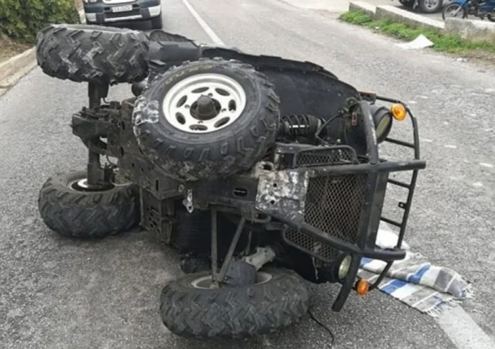 Τραγικό τροχαίο στην Ίο: Νεκρός 22χρονος σε γουρούνα