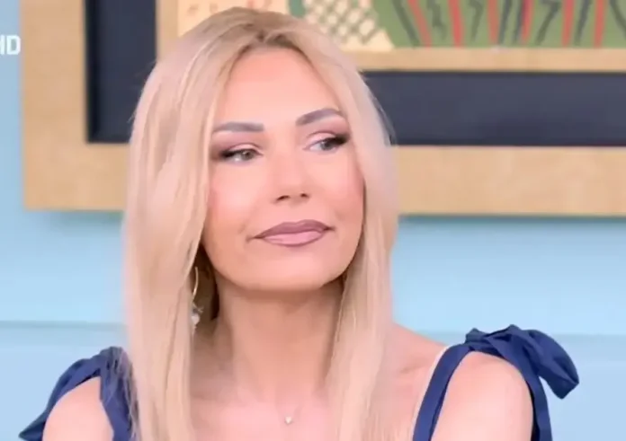Τίνα Μεσσαροπούλου: Επιστροφή στο Happy Day μετά την υγειονομική περιπέτεια του Γιώργου Μυλωνάκη