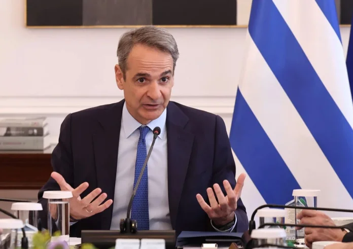Κλείδωσε ο μίνι ανασχηματισμός: Ποιοι παίρνουν τις θέσεις Κυρανάκη και Ταγαρά – Το παρασκήνιο για τον νέο κυβερνητικό εκπρόσωπο