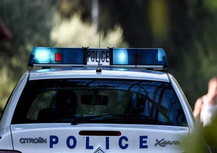 Ίλιον: Σε ψυχιατρικό νοσοκομείο ο 30χρονος οδηγός που γρονθοκόπησε γυναίκα μπροστά στο παιδί της