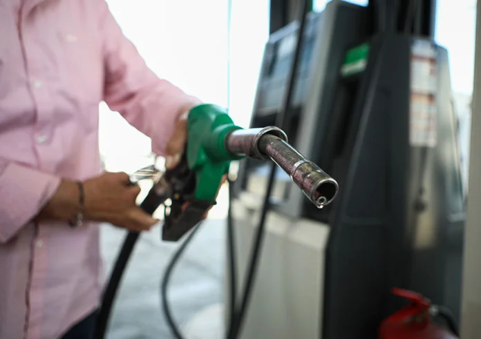 Την επέκταση του fuel pass εξετάζει η κυβέρνηση
