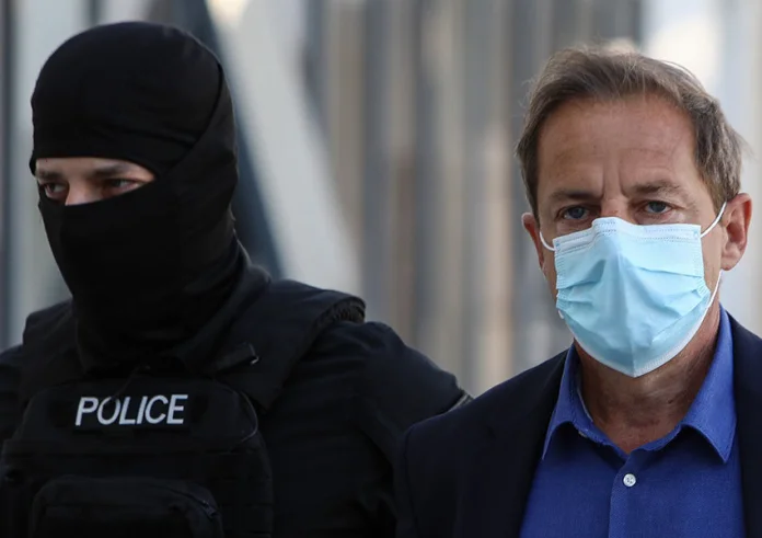 Δημήτρης Λιγνάδης: Σήριαλ η κατάθεση του τρίτου καταγγέλλοντα