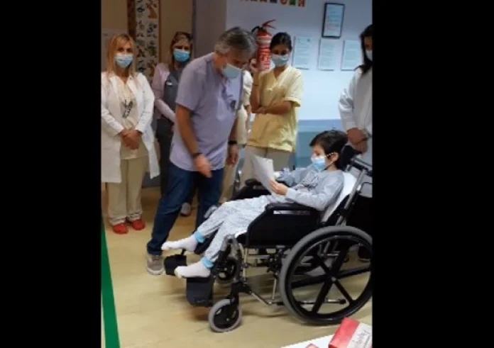 Εξιτήριο για τον 8χρονο στο Ρίο: Θα κάνει Χριστούγεννα στο σπίτι του - Το δώρο των γιατρών