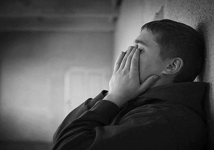 Πέλλα: Έσβησαν τσιγάρο στο πρόσωπο 14χρονου – Επιχείρησε να το βάλει στο μάτι του