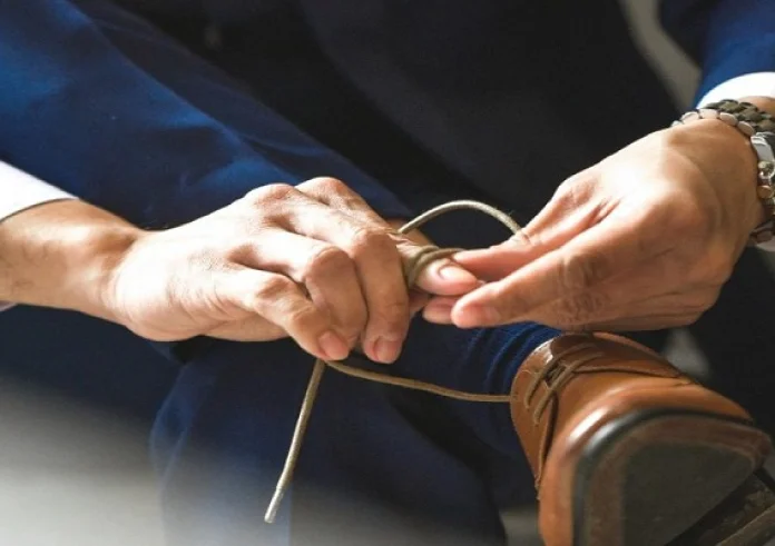 Ο άνδρας που έρχεται πακέτο στο σπίτι σας αν είστε γυναίκα και τον θέλετε για γαμπρό