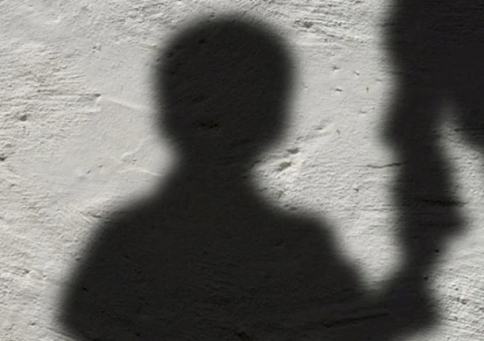Μου έβαλαν δυο πιστόλια στο μυαλό: Θρίλερ με την αρπαγή 14χρονου κοριτσιού