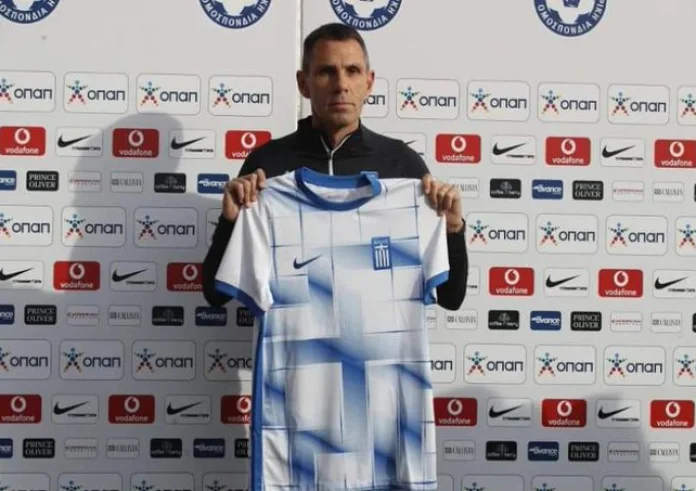 Σάλος με την φανέλα της Εθνικής: Παλαβώσανε λέει ο Τσακαλώτος