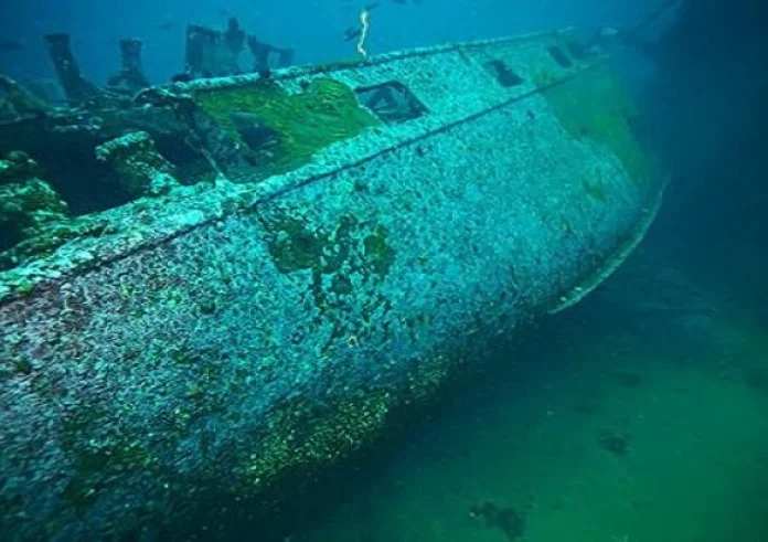 Μυστήριο με ναυάγιο πλοίου των ναζί: Τι περιέχουν τα σεντούκια που βρέθηκαν στον βυθό;