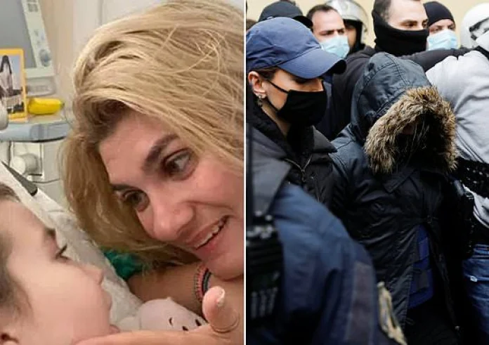 Daily Mail: Ελληνίδα μητέρα ποζάρει δίπλα στο παιδί της πριν του χορηγήσει θανατηφόρα δόση κεταμίνης