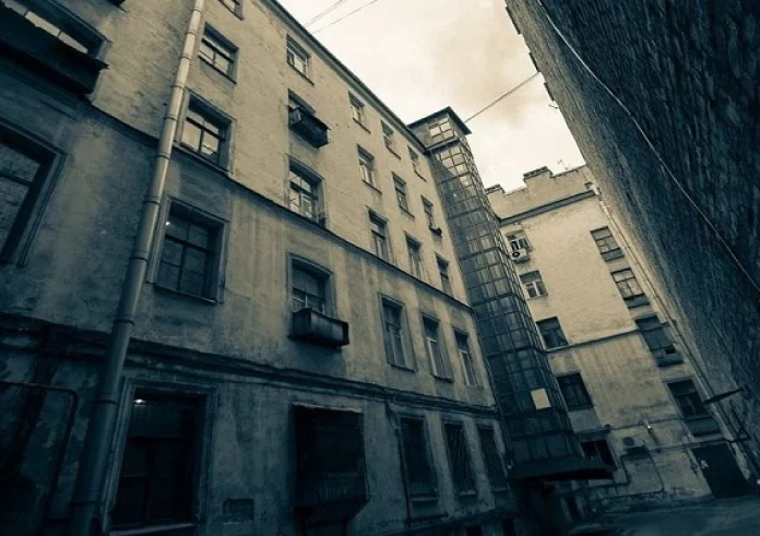 Ζούσαν στο σπίτι 70 χρόνια χωρίς να ξέρουν ότι μπορούσαν να πεθάνουν ανά πάσα στιγμή