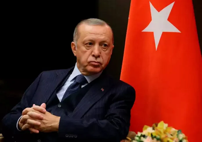 Τουρκία: Τι συμβαίνει με την υγεία του Ερντογάν – Οργιάζουν οι φήμες