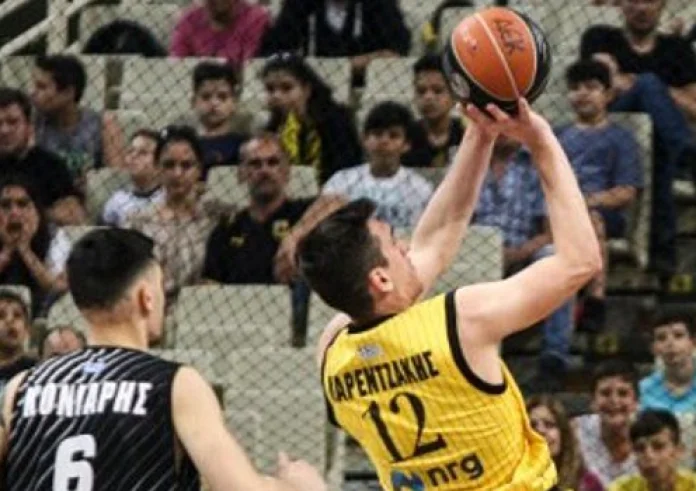 Δεσπόζει το ντέρμπι Δικεφάλων