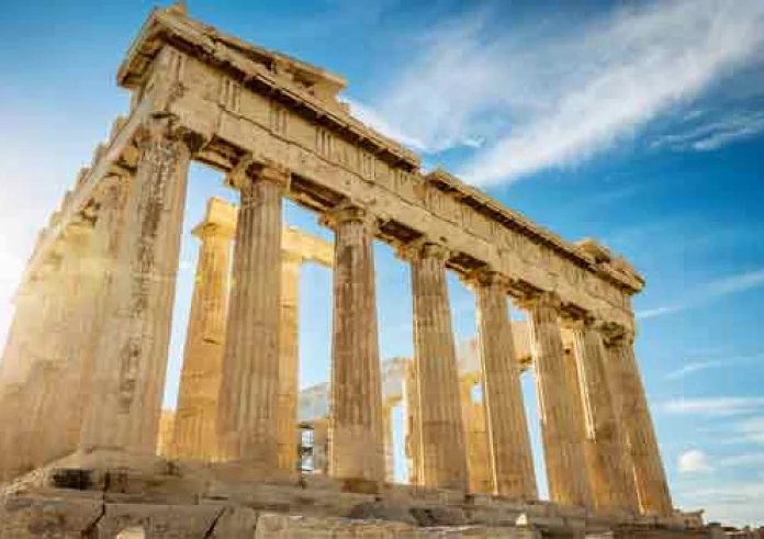 Υποχωρεί ο καύσωνας, έρχεται πτώση της θερμοκρασίας - Πότε θα δροσίσει