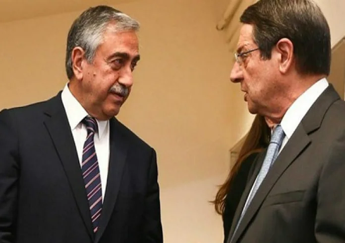 Κρίσιμη συνάντηση Αναστασιάδη με Ακιντζί στην Κύπρο